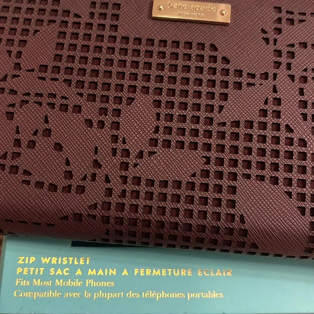 Brand new Kate Spade Zip Wristlet - Maroon - Picture 5 of 6